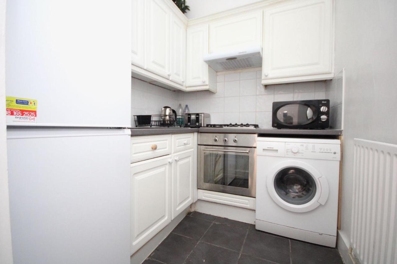 Great Flat Located In Trendy Soho Apartamento Londres